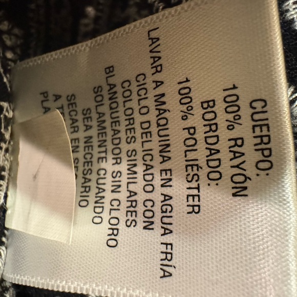 Style & Co. Black and White Embroidered Floral Blouse - Picture 15 of 15